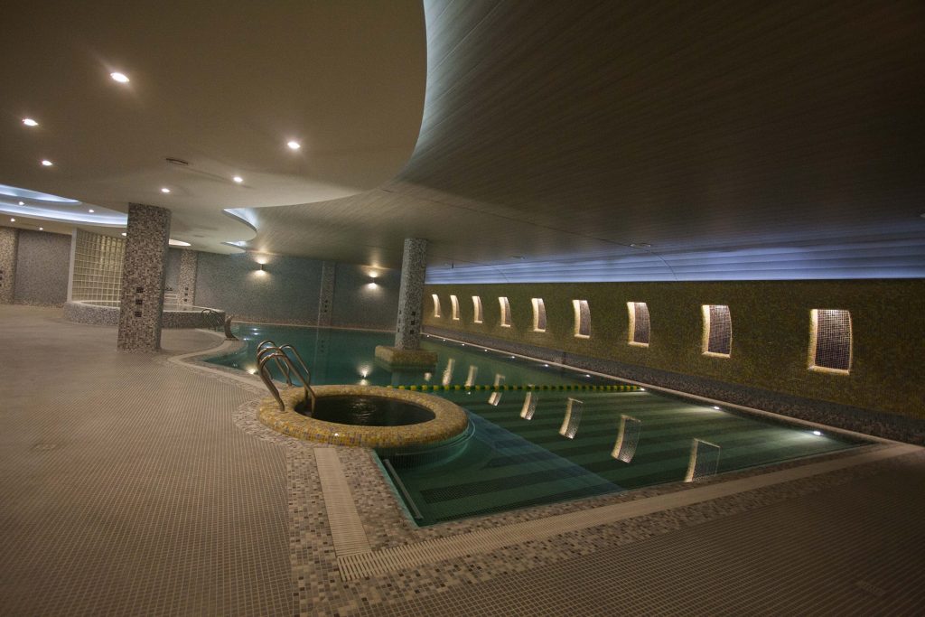 pool (36)